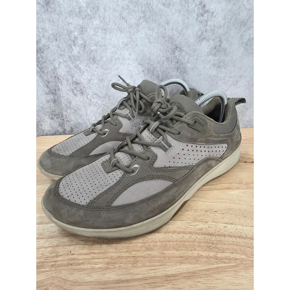 ECCO Exceed Sneakers Mens 9 - 9.5 Gray Nubuck Walking Casual Shoes 870074 56651